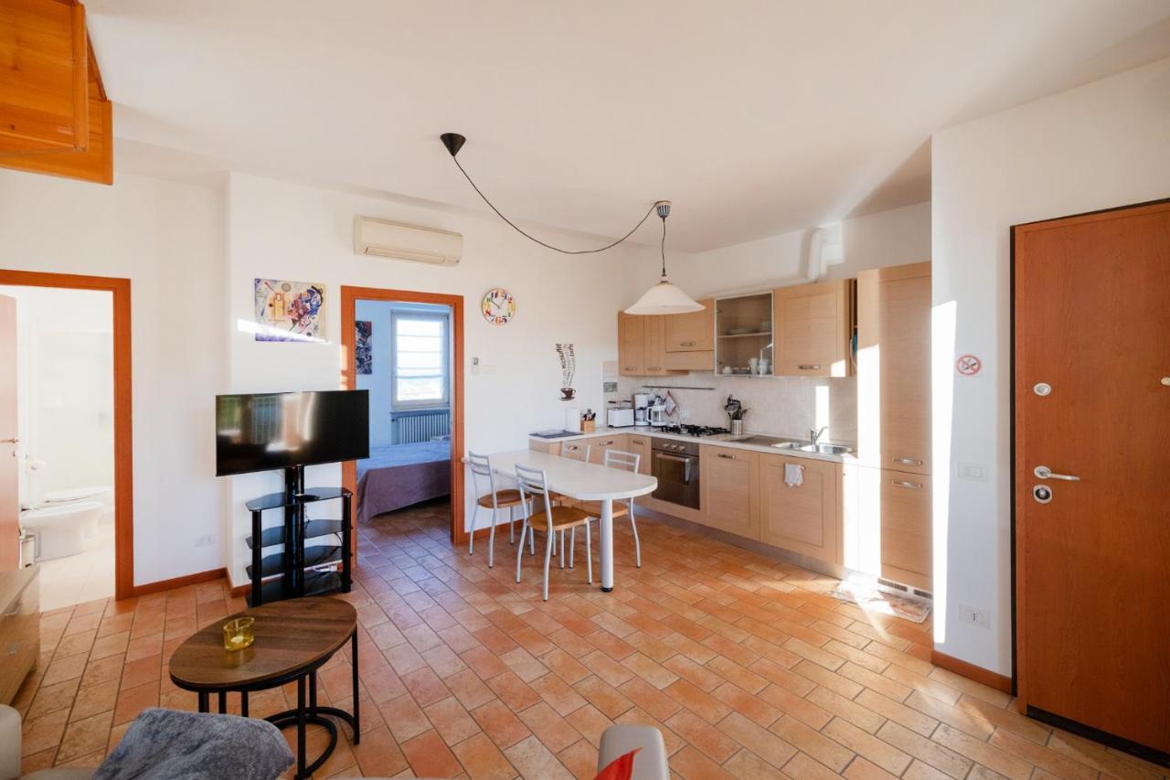 Apartmentsgarda - Rosa Chiare Bardolino Buitenkant foto